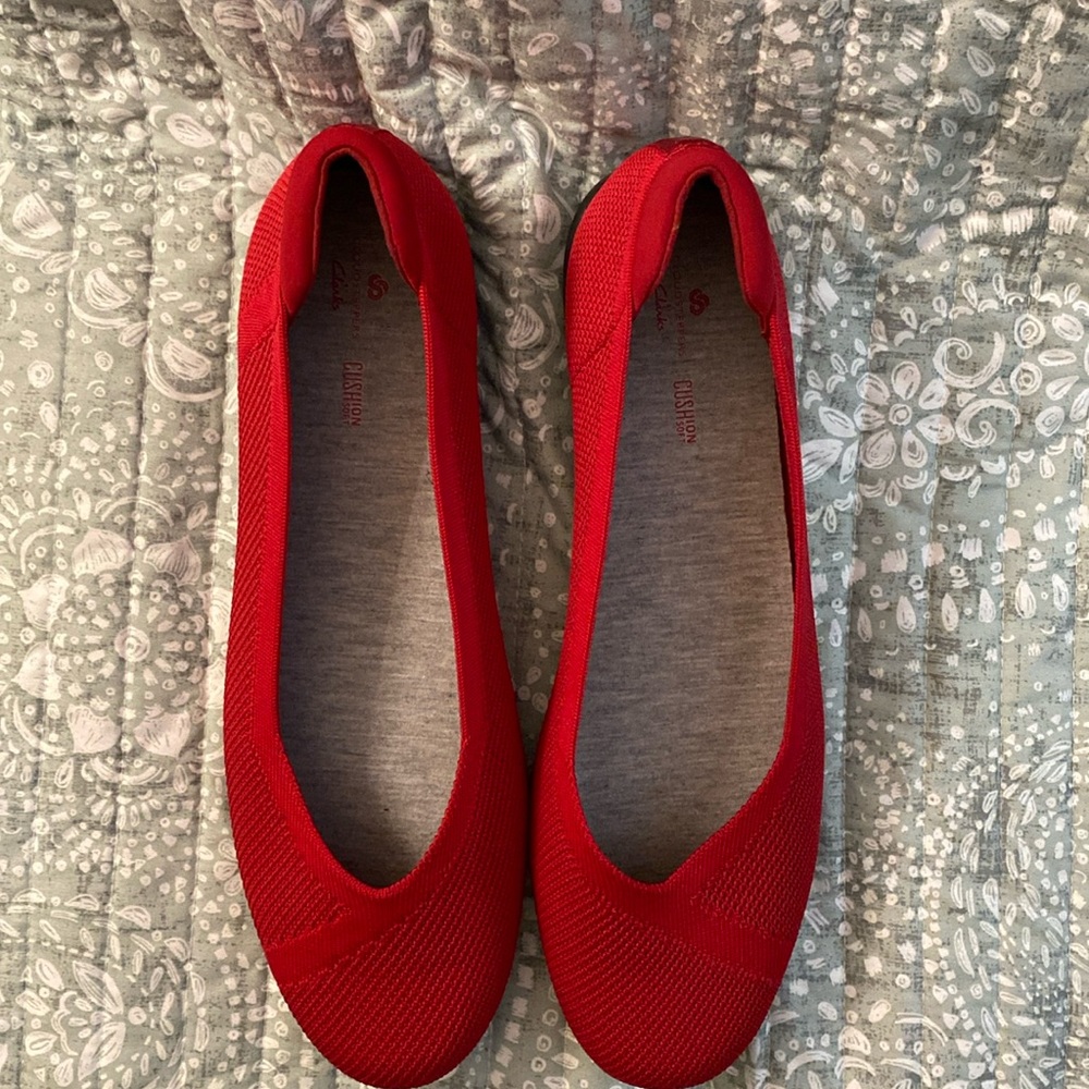 Cloudsteppers cushion soft shoes. Carly Wish